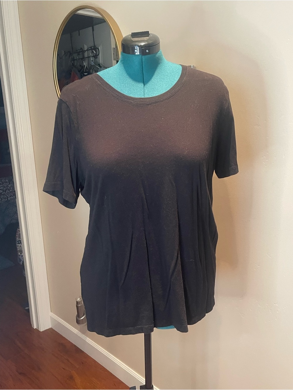 Classic Crewneck Short-Sleeve Tee - Black